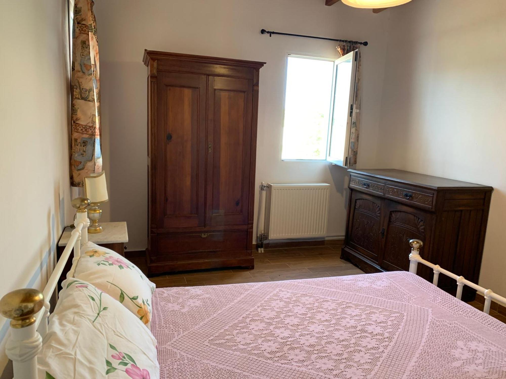 Artemis Apartment